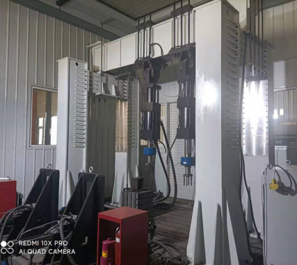 四通(tōng)道(dào)零部件(jiàn)試驗台